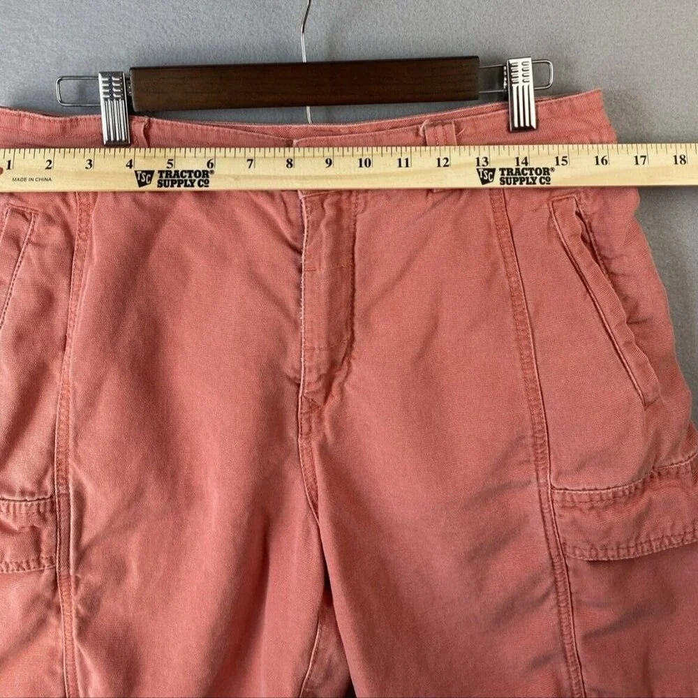Tommy Bahama Cargo Shorts Men's Size 32 Belt Loops Relax Cotton Tencel Blend Red